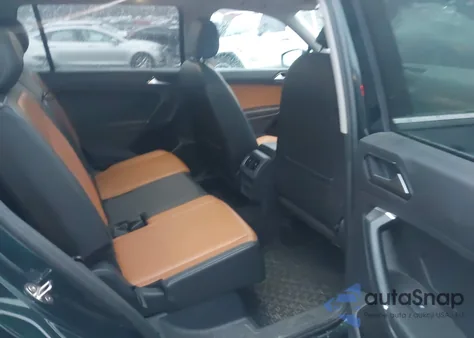 2018 Volkswagen Tiguan 2.0T Se/2.0T Sel из США, поврежденный, VIN 3VV3B7AX7JM089299